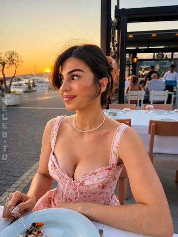 Nihan Sen Leaked Nude OnlyFans (Photo 4)