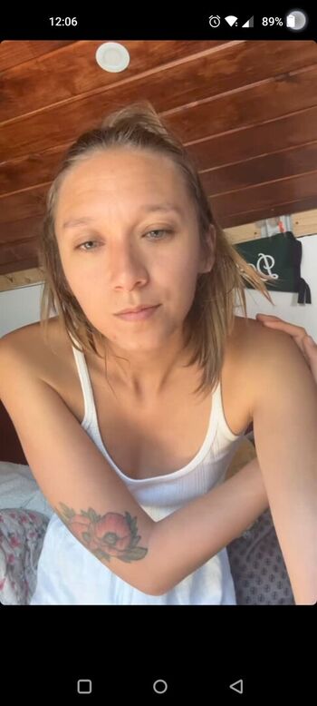 Nikita Crump