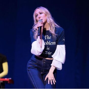 Nikki Glaser