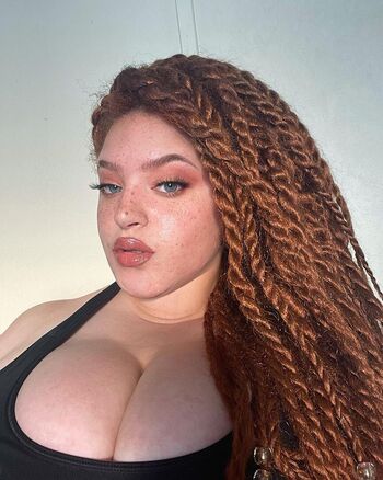 Nikkie Ginger Leaked Nude OnlyFans (Photo 20)