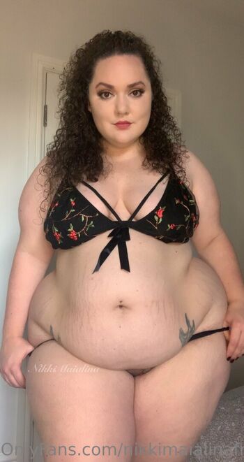 nikkimaialinafree Leaked Nude OnlyFans (Photo 16)