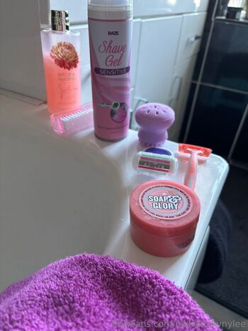 nikkykinkynylee Leaked Nude OnlyFans (Photo 10)