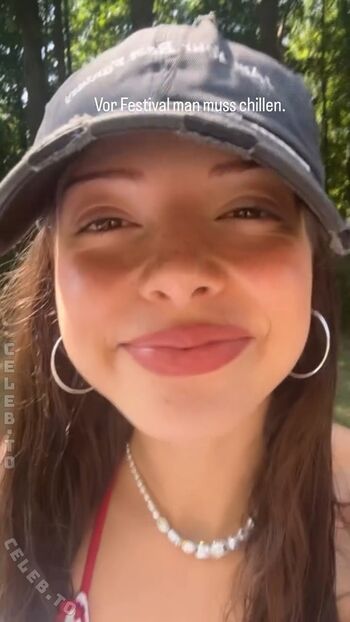 Nina Chuba