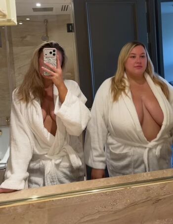Nina & Laura