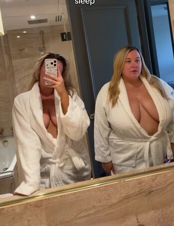 Nina & Laura Leaked Nude OnlyFans (Photo 19)