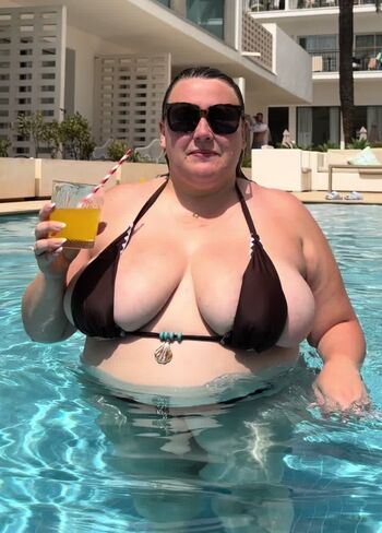 Nina & Laura Leaked Nude OnlyFans (Photo 23)