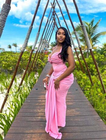 Nneka Leaked Nude OnlyFans (Photo 3)