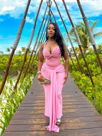 Nneka Leaked Nude OnlyFans (Photo 4)