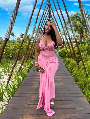 Nneka Leaked Nude OnlyFans (Photo 5)