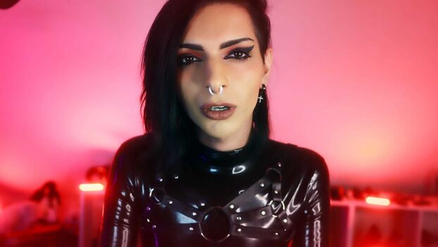 Nocturnal_latex