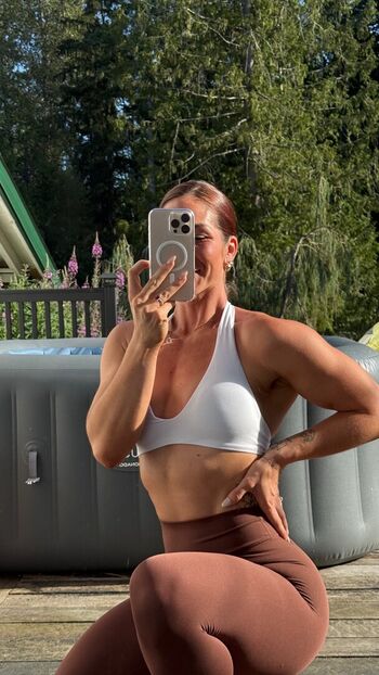 Noellebenepe Leaked Nude OnlyFans (Photo 22)