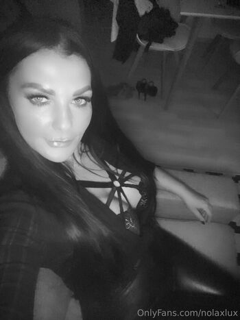 nolaxlux Leaked Nude OnlyFans (Photo 5)