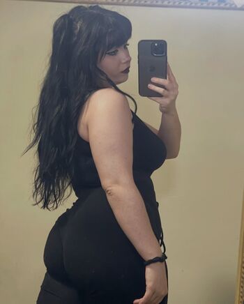 noodlexgoddess