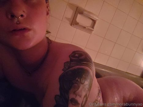 norabunnyxo Leaked Nude OnlyFans (Photo 12)