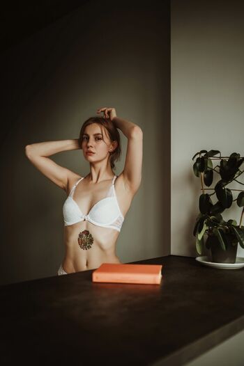 Novosyolova Anna Leaked Nude OnlyFans (Photo 10)