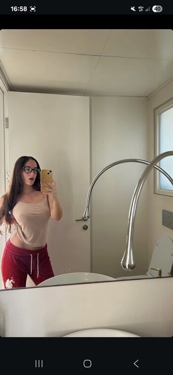 Noy Peer Leaked Nude OnlyFans (Photo 25)