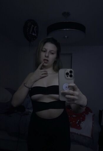 Oceanne Bergeron Leaked Nude OnlyFans (Photo 11)