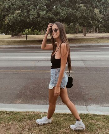 Odelia Kanfer Leaked Nude OnlyFans (Photo 6)