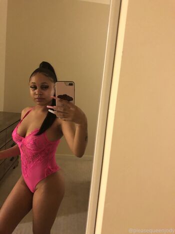 officiallyariaa Leaked Nude OnlyFans (Photo 17)