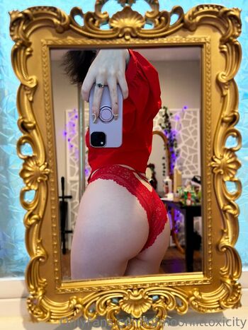 ofmoonlittoxicity Leaked Nude OnlyFans (Photo 20)