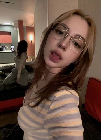 Oh1koChan Leaked Nude OnlyFans (Photo 17)