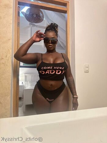 ohits_chrissyk Leaked Nude OnlyFans (Photo 4)