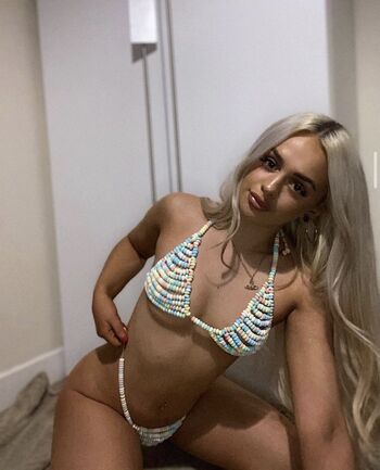 Olivia Lee Leaked Nude OnlyFans (Photo 7)