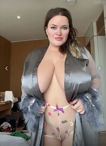 Olyria Roy Leaked Nude OnlyFans (Photo 69)