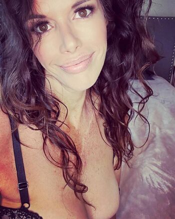 OnlyJans2023 Leaked Nude OnlyFans (Photo 28)