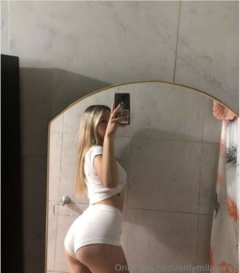 Onlymilalovee
