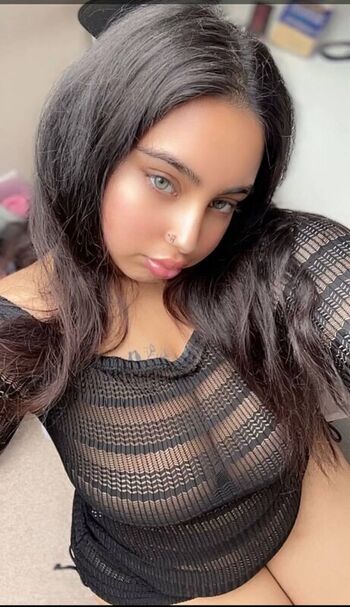 Onlyneha Leaked Nude OnlyFans (Photo 2)