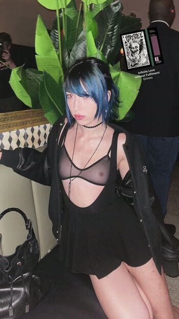 Onlyway2liv Leaked Nude OnlyFans (Photo 3)