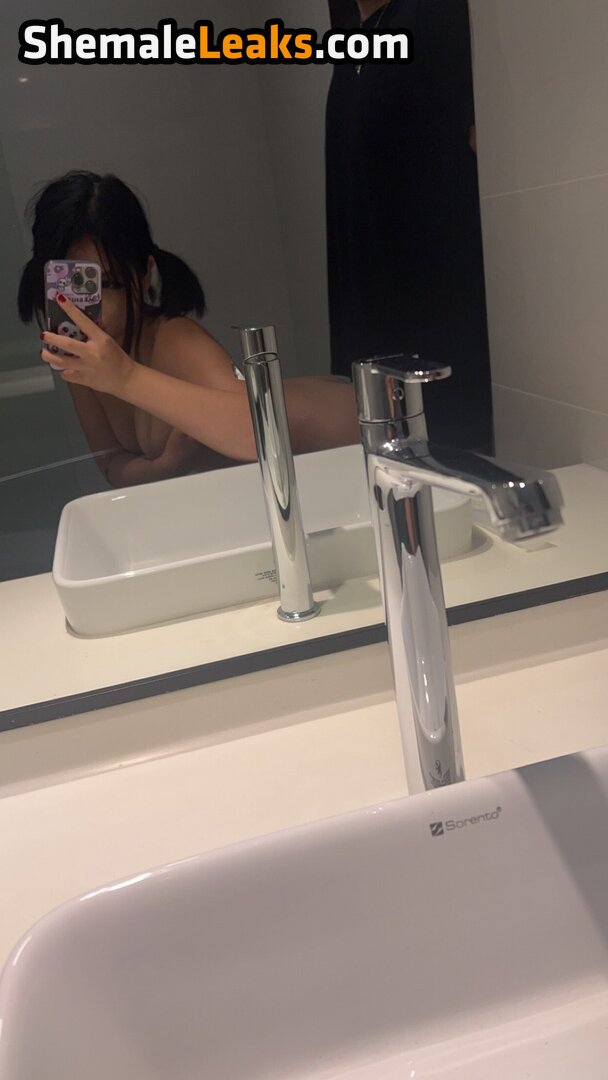 LaylaLicious19 / Ookiiieee / dotti / meek / miserable / princesslauren Nude OnlyFans (Photo 11)