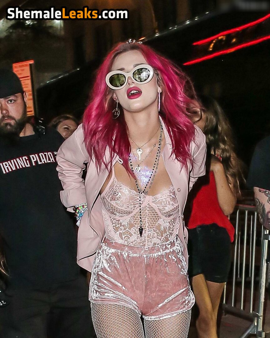 OOPS!!! International Nude OnlyFans (Photo 1018)