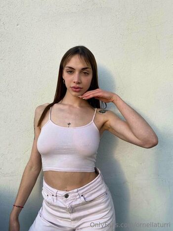 ornellaturri Leaked Nude OnlyFans (Photo 17)