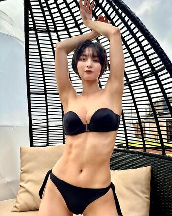 Oshima Rino Leaked Nude OnlyFans (Photo 28)