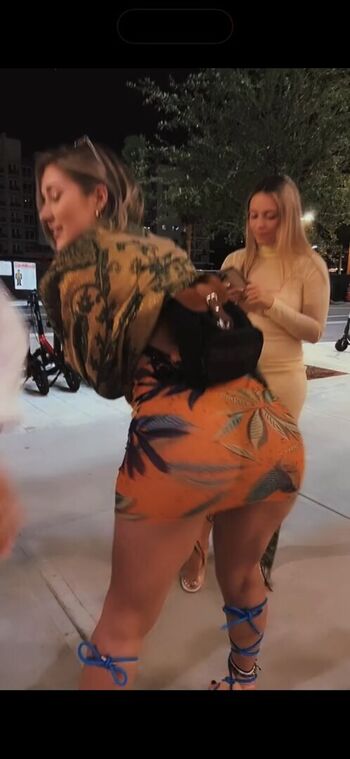 oturanwhozee Leaked Nude OnlyFans (Photo 7)