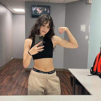 Over.taaa Leaked Nude OnlyFans (Photo 2)