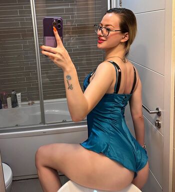 Oznur Guven Leaked Nude OnlyFans (Photo 145)