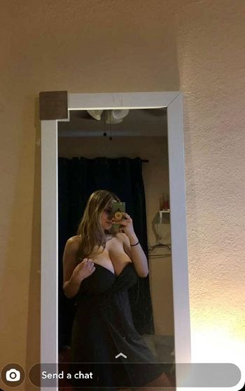 Paige 4Chan Leaked Nude OnlyFans (Photo 10)