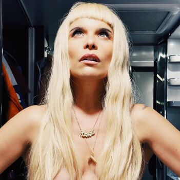 Paloma Faith Leaked Nude OnlyFans (Photo 9)