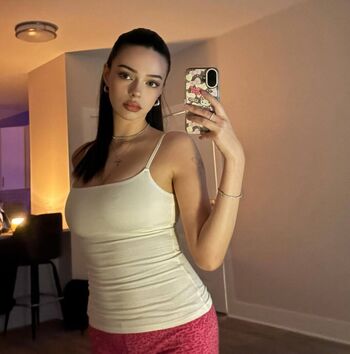 Pami Baby Leaked Nude OnlyFans (Photo 41)