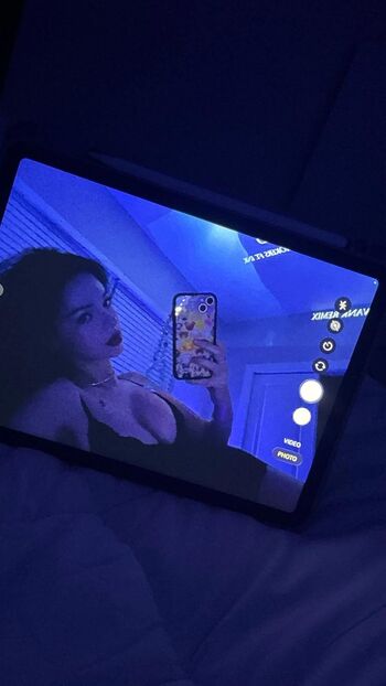 Pami Baby Leaked Nude OnlyFans (Photo 52)