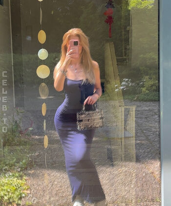 Paula.hmg Leaked Nude OnlyFans (Photo 7)