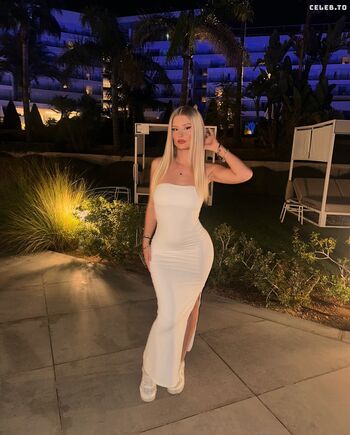Paula.hmg Leaked Nude OnlyFans (Photo 12)