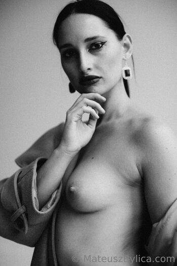 Paula Szenejko Leaked Nude OnlyFans (Photo 1)