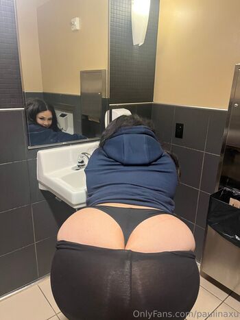 paulinaxu Leaked Nude OnlyFans (Photo 9)