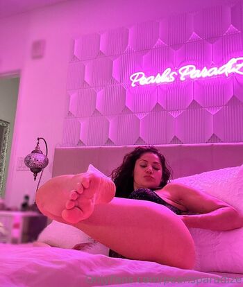 Pearl Gonzalez Leaked Nude OnlyFans (Photo 20)