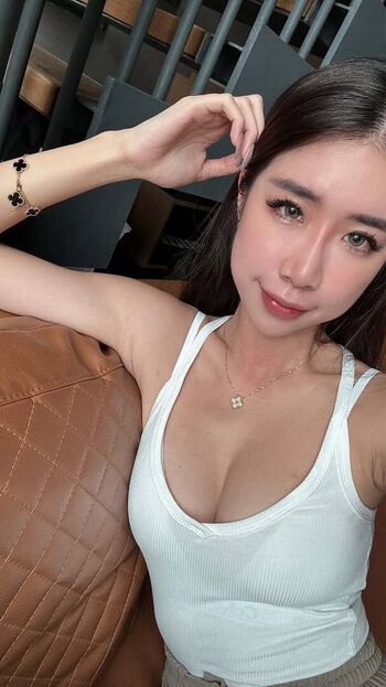 peiween Leaked Nude OnlyFans (Photo 4)