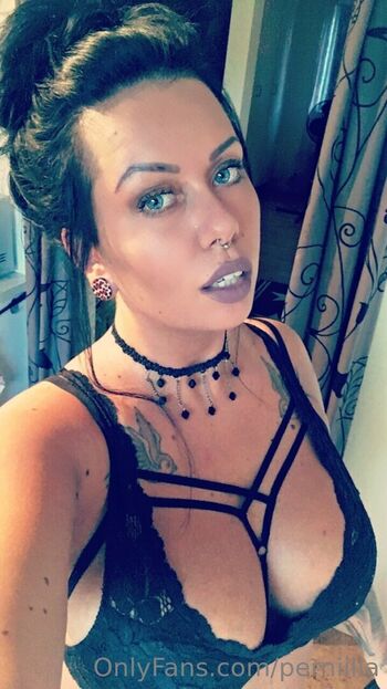 perniilla Leaked Nude OnlyFans (Photo 11)